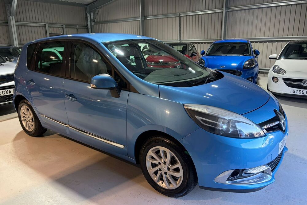 RENAULT SCENIC 1.5 dCi DYNAMIQUE TOMTOM