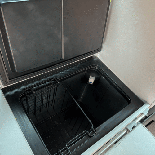 Mazda Bongo Aero 2.0 Petrol Camper Van 4 Berth 2001