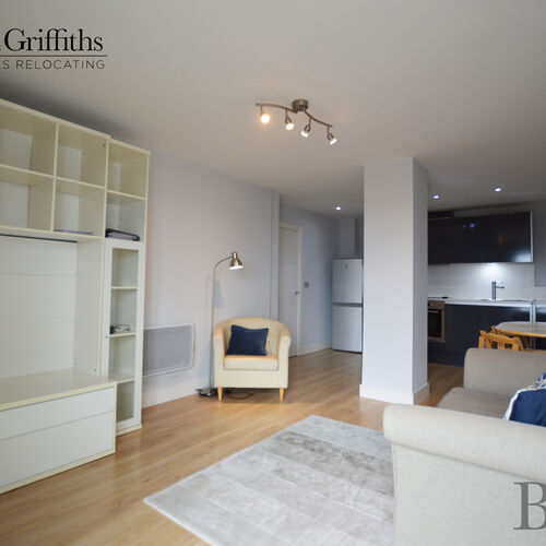 Renting in Cardiff - DEPOSIT FREE OPTION -1 bedroom apartment, Galleon way, Cardiff Bay