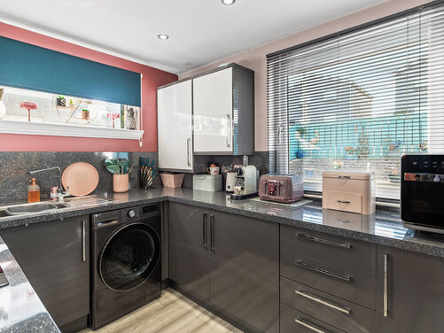 Briardene, Laurieston, FK2 9JF