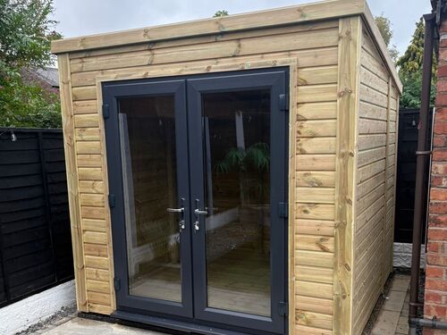 8x8 Pent Workshop/Home Office
