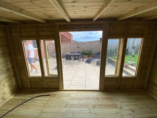 14x8 Pent Summer House