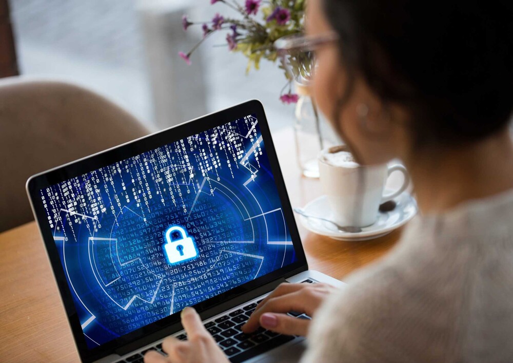 Why Tech Professionals Love Careers in Cyber Security 