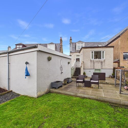 High Road, Stevenston