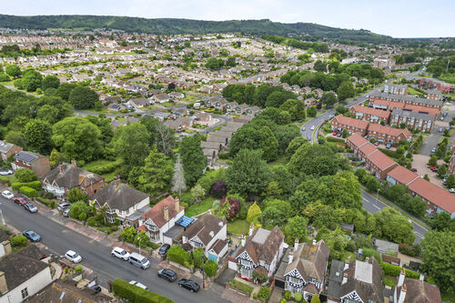 Kings Avenue, Eastbourne