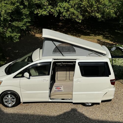 2004 Toyota Alphard 2.4 Petrol Automatic Camper Van 4 Berth