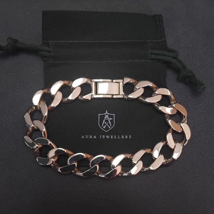 Chain &amp; bracelet repair | Aura Jewellers | Jewellery repairs and alterations, Brownhills | Jewellery specialists, West Midlands Jewellers | Bespoke jewellery, Hand engraving, Valuations