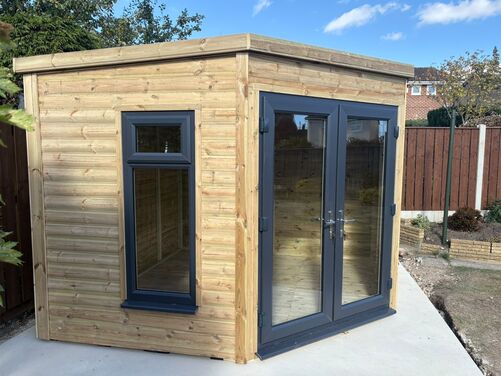 10x10 Corner Summer House