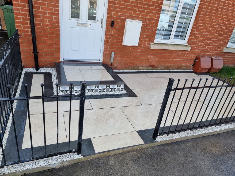 Gallery | Hd Landscaping | Landscape Gardening | Garden Maintenance Leighton Buzzard | Garden Design Bedfordshire