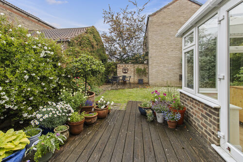 Gardner Close, Eastbourne