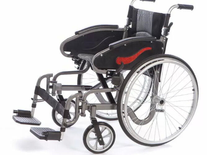 Calibre Folding Wheelchair