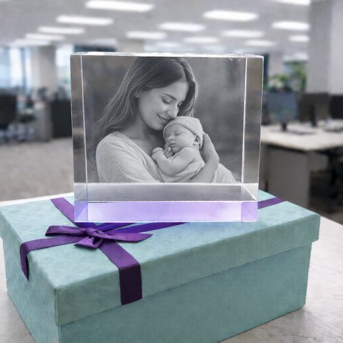 The New Superb Duloch HINT OF LILAC  12x8x6cm Crystal Block