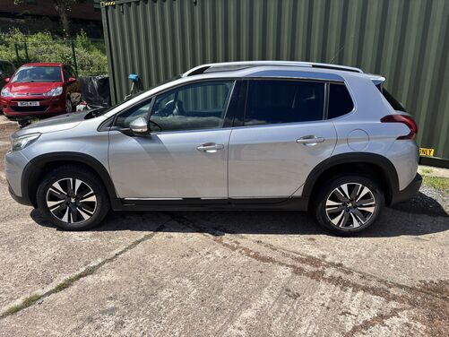 Peugeot 2008 1.2 PureTech Allure Euro 6 5dr