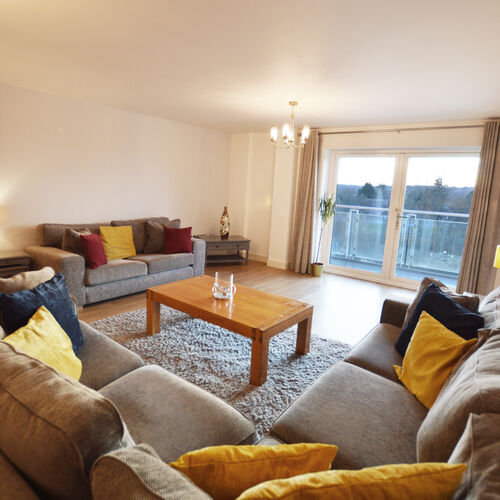 Renting in Cardiff - 2 bedroom apartment, Century Wharf, Cardiff Bay