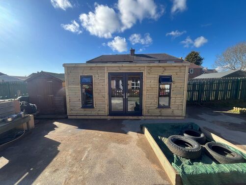 18x8 Pent Summer House