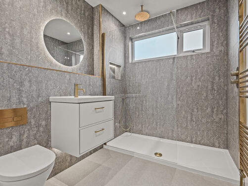 Auchinbaird, Sauchie, FK10 3HB