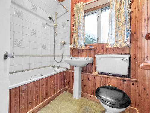 Park Crescent, Sauchie, FK10 3DS