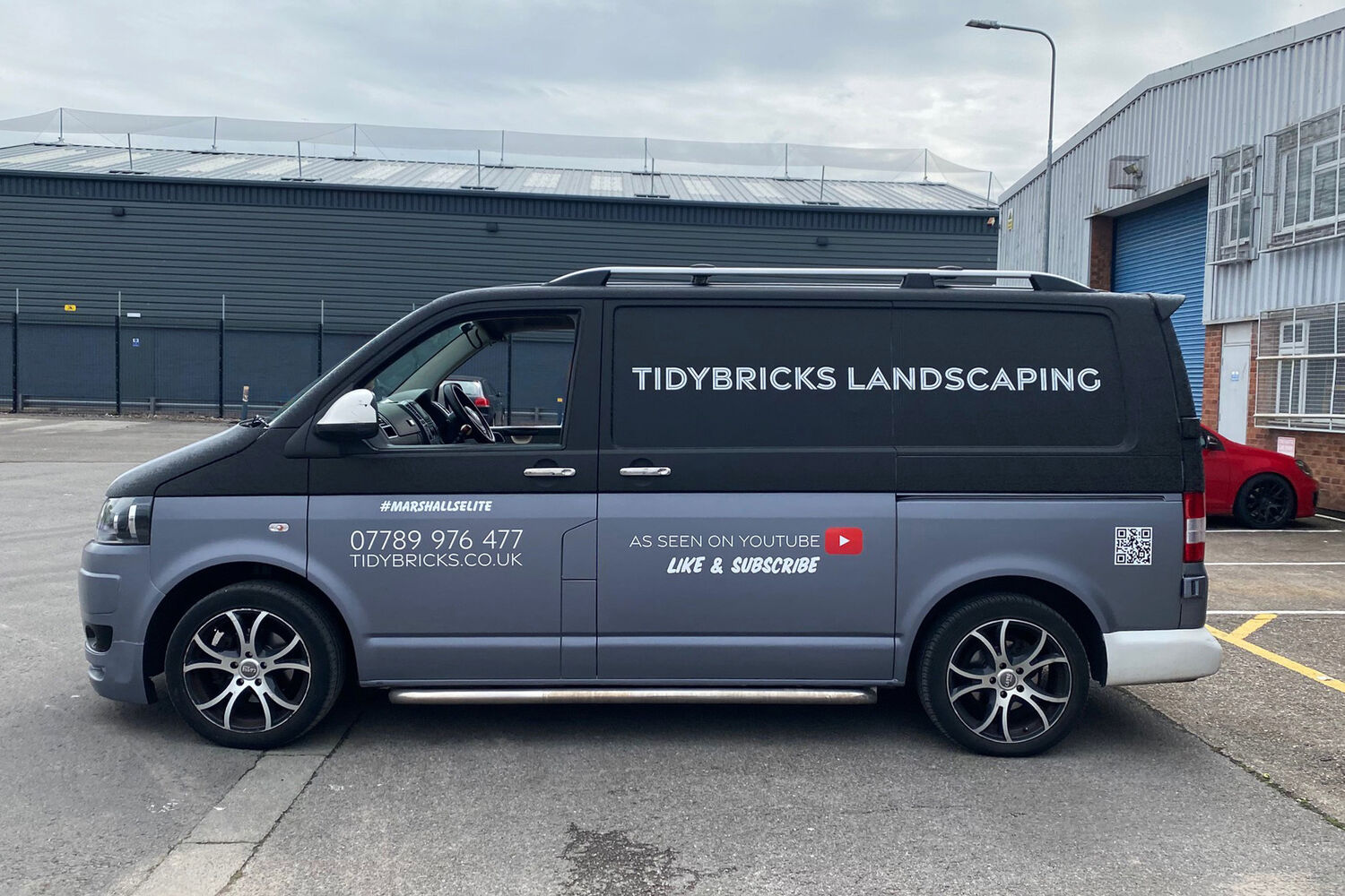 Tidy Bricks Brickwork & Paving Ltd - Volkswagen Transporter T5