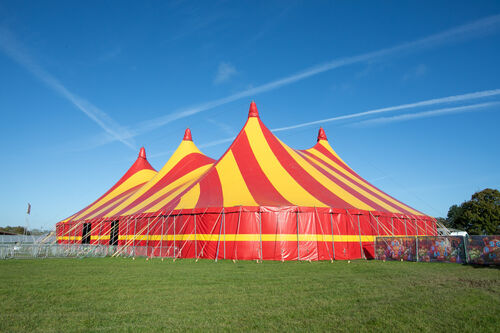 Big Top Hire | CHIPPERFIELD ENTERTAINMENTS | Big Top Hire