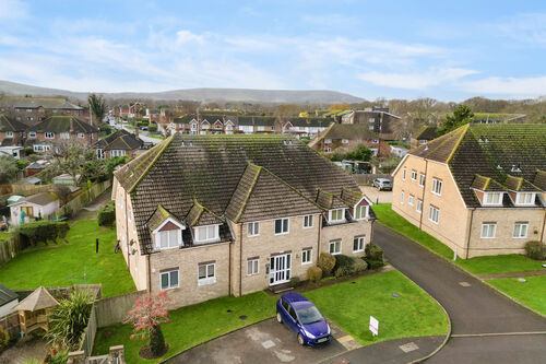 Honeycrag Close, Polegate