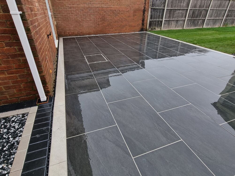 Gallery | Hd Landscaping | Landscape Gardening | Garden Maintenance Leighton Buzzard | Garden Design Bedfordshire