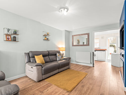 Auld Kirk Road, Tullibody, FK10 2TG