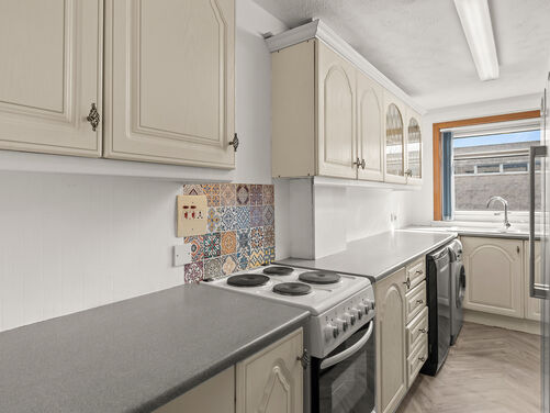 York Lane, Grangemouth, FK3 8BE