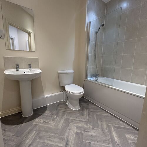 BROWNE WILLIS CLOSE, BLETCHLEY - 2 BEDROOM 2 BATHROOM
