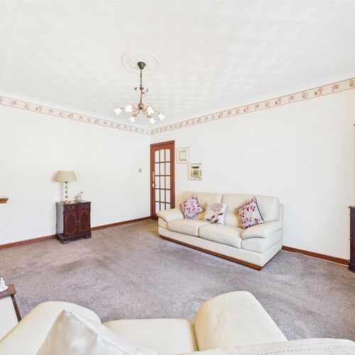 West Main Street, Darvel