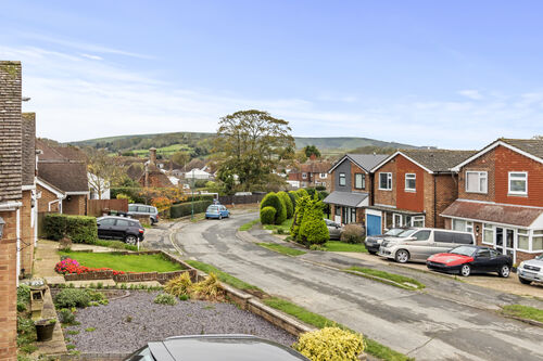 Glen Close, Polegate