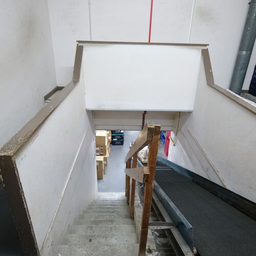 Freehold Town Centre Shop Investment