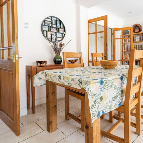 1 Hillside Way, Welwtn AL6 0TY