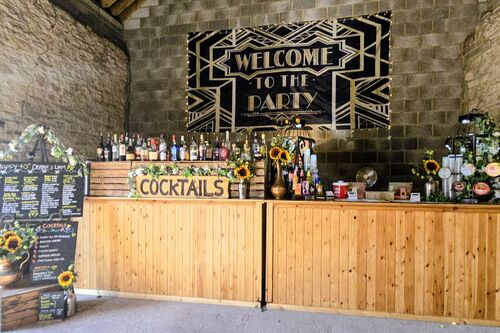Gallery | Jolly Hucksters Mobile Bar Company | mobile bar Hertfordshire/mobile bar Buckinghamshire/mobile bar Hertfordshire/Wedding bar Buckinghamshire | wedding bar Hertfordshire | Real ale events bar /corporate events Hertfordshire/party bars Buckinghamshire/charity event bars