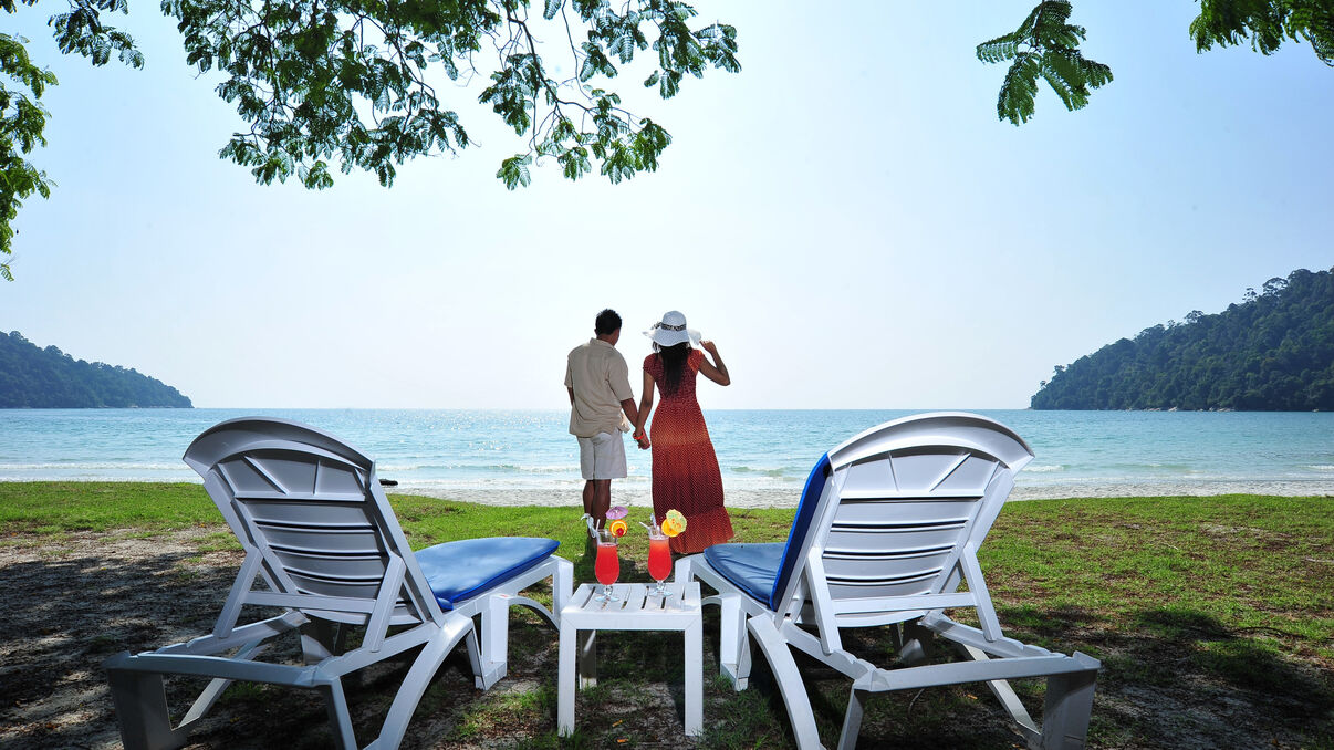 Places To Visit | Peacock Tours  | Sri Lanka Luxury Holidays | India Luxury Holidays | Seychelles Luxury Holidays