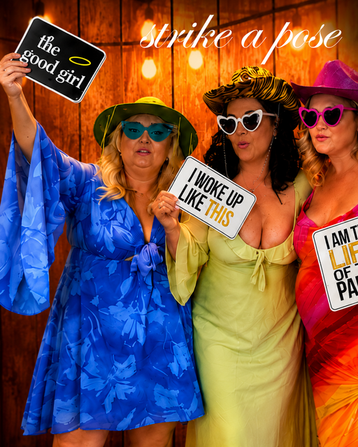 Gallery  | Pic Me! by Sweetalicious | Wedding Photo Booth Hire Hampshire | Corporate Photo Booth Hire Southampton | Luxury Photo Booth Hire Bournemouth