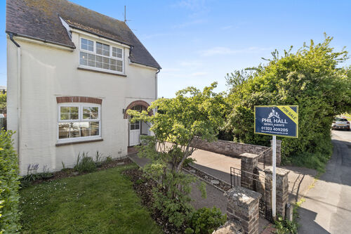 The Triangle, Eastbourne