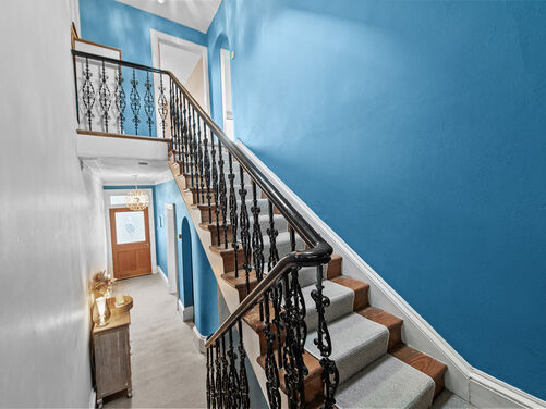 George Street, Falkirk, FK2 7EY