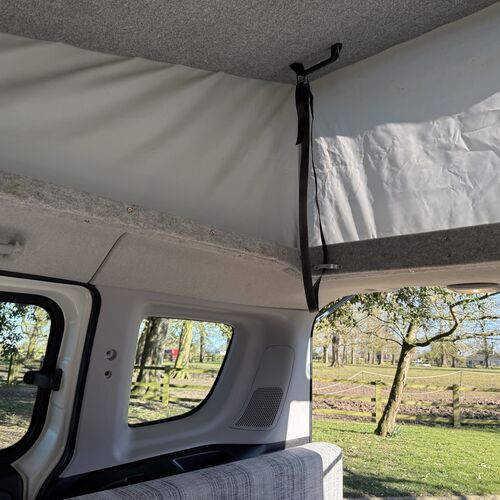 2015 (65)reg Fiat Doblo 1.6 M-Jet Camper Van - 1 Owner - 15222 miles