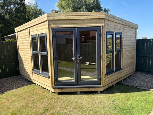 14x14 Corner Summer House