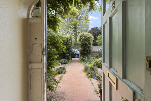 Saffrons Road, Eastbourne