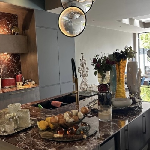 Rosso levanto marble 