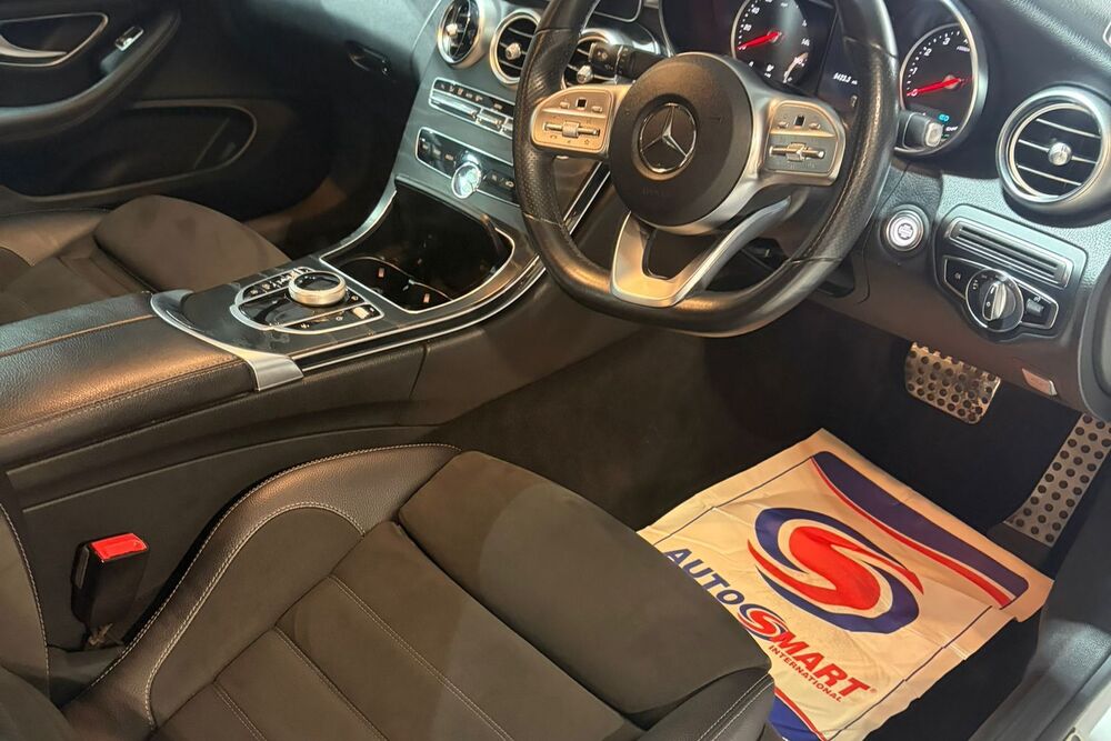 MERCEDES-BENZ C CLASS C200 AMG Line