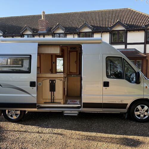 2006 IH Savannah Tio R Luxury Camper Van Fiat Ducato - LHD - Automatic - 1 OWNER FROM NEW!