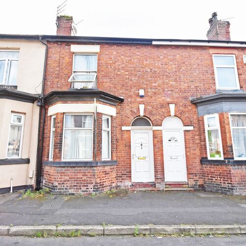 2 BEDROOM Mid Terrace For SALE