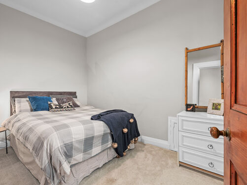 George Street, Falkirk, FK2 7EY