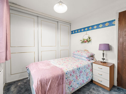 Nevis Crescent, Alloa, FK10 2BN