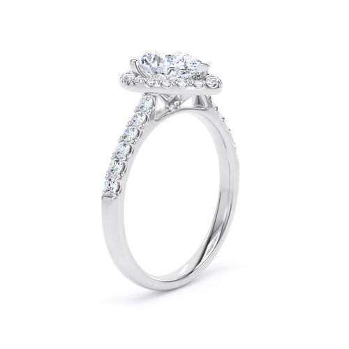 Pear halo with claw settings