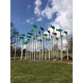 Ground anchor sockets for column structures