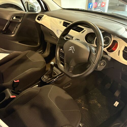 2013 (13) CITROEN C3 SELECTION 1.2 5 DOOR 