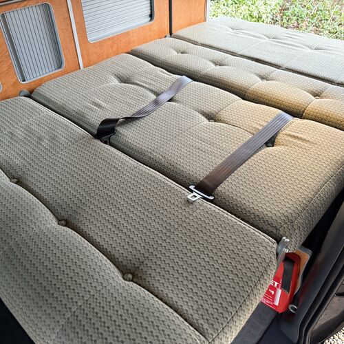 Wellhouse Toyota Granvia Luxury Camper Van 4 Berth - Automatic 4WD